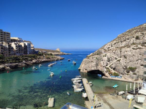 Xlendistays - Centrally located Seafront living holiday spaces in Xlendi